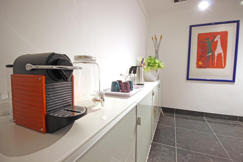 أمستردام Ground Floor Canal Apartment المظهر الخارجي الصورة